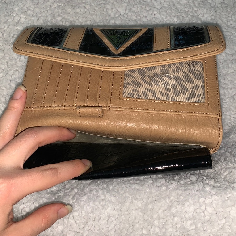 Guess Patent Snakeskin Wallet - Picture 17 of 17